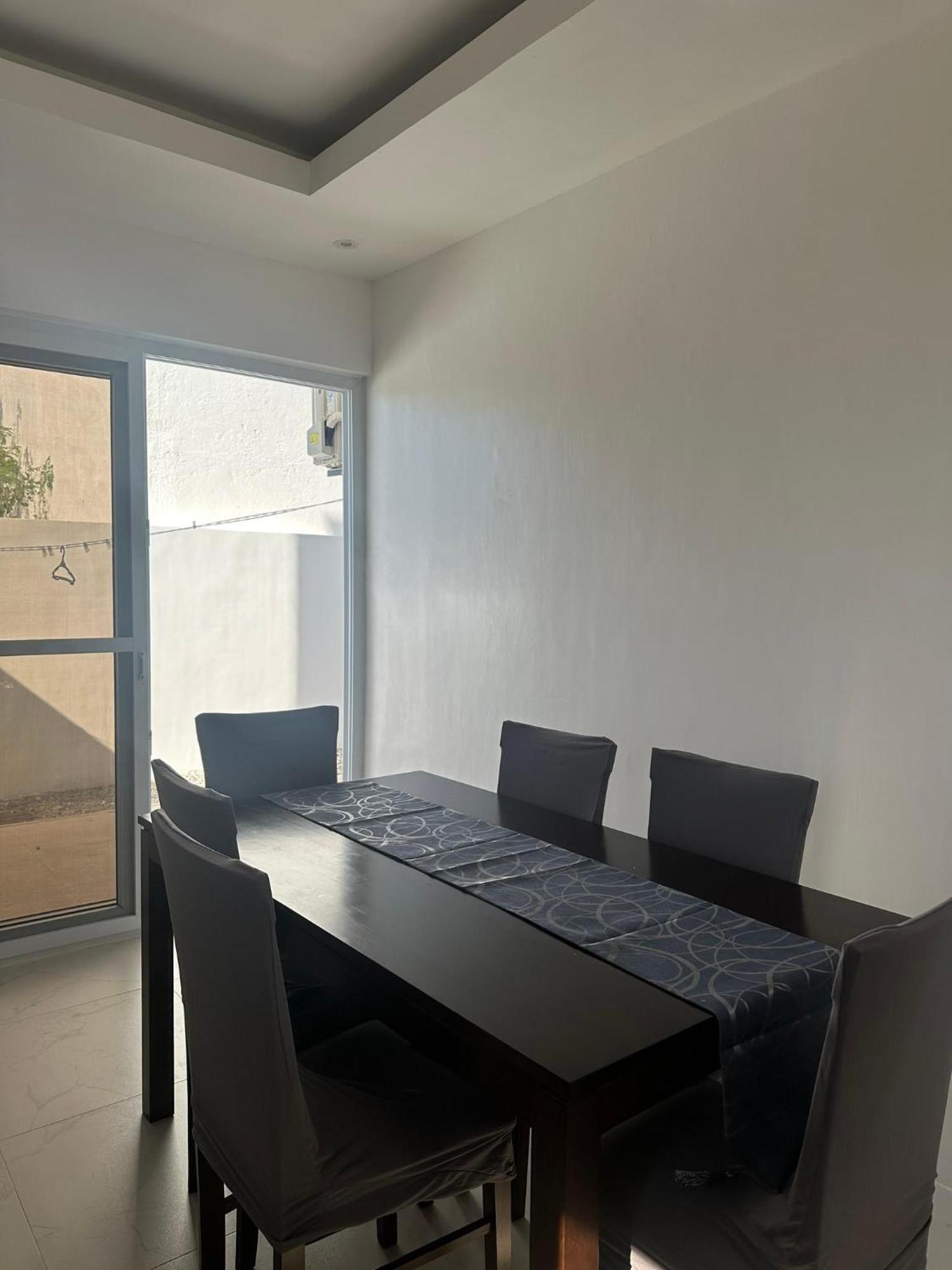 Casa Amores: Camaya Coast Mariveles Exterior foto